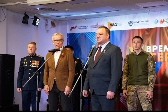 Время героев: Илья Бачурин на окрытии проекта - 3