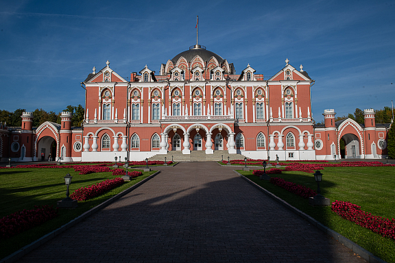 Петровский Путевой Дворец, Ленинградский просп., 40, стр. 5 - 21