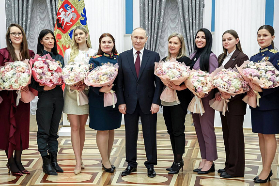 Солистка Москонцерта на встрече в Кремле - 1