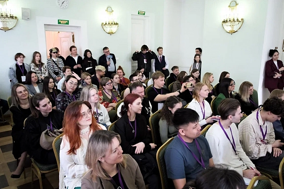 Илья Бачурин на Первом федеральном форуме нового поколения - 4